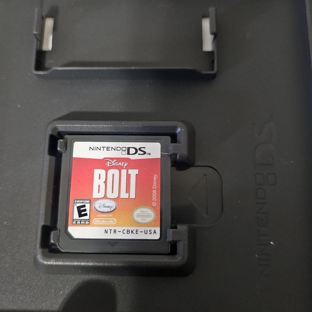 Disney's Bolt for Nintendo DS Video Game (2008) Pre-Owned - Picture 3 of 5